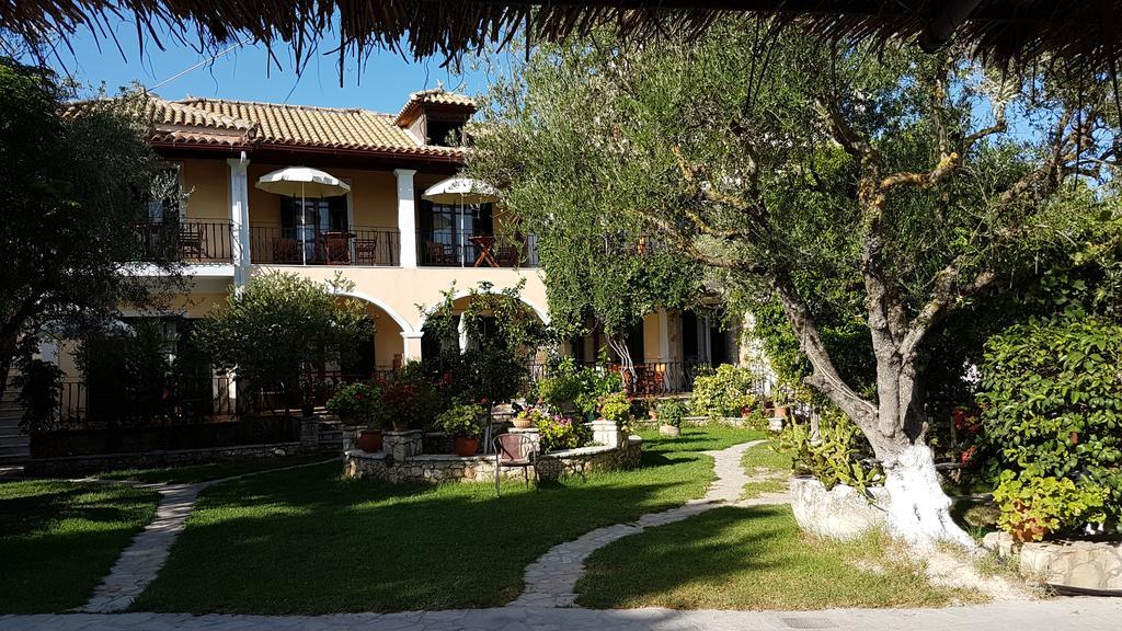 Castello Bellos Studios Keri Exterior foto